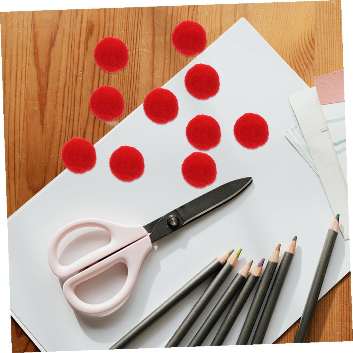 Hohopeti 600pcs Red Furry Pom Poms for Crafts for Creative Art Projects Holiday Decorations and Educational Activities