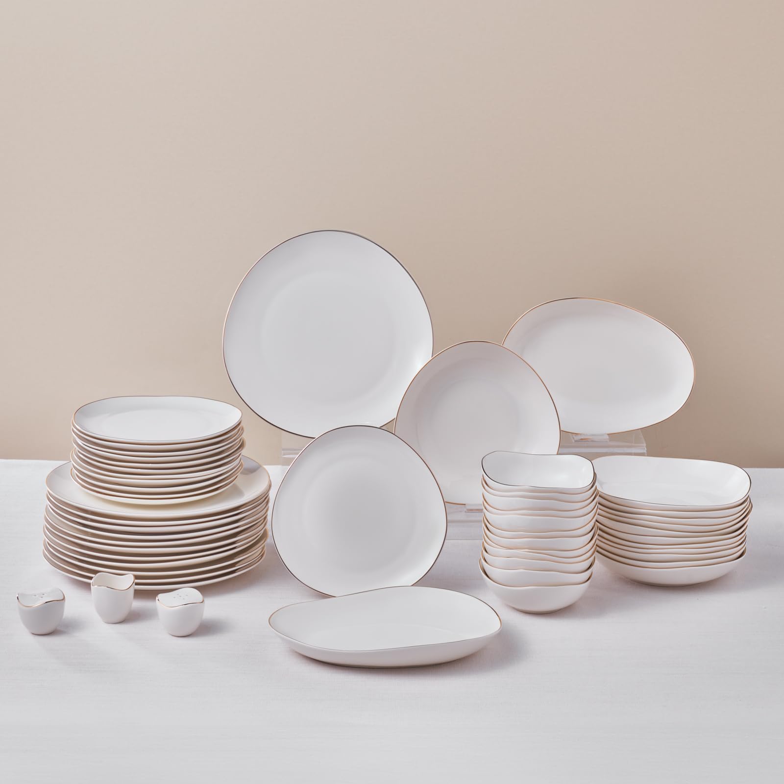 Karaca Stream Bone China 53-tlg Tafelservice für 12 Personen