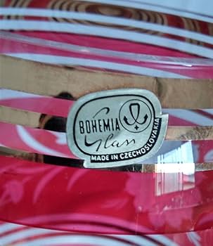 ⭐️ボヘミアングラス 色被せ切子 花瓶 レッド ⭐️ボヘミアングラス 色被せ切子 花瓶 レッド