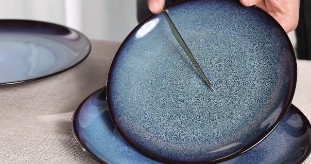 Amazon.com | LERATIO Ceramic Dinnerware Sets for 4,Stoneware Coupe