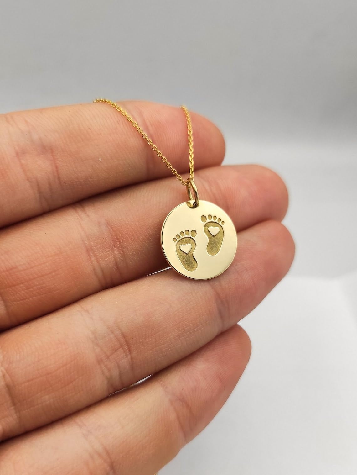 Collar de plata de ley 925 de 28 mm | Cadena de 45 cm | Pies de bebé | Colgante de pie de bebé recién nacido | Baby shower | Joyería con monedas para pie de bebé | Joyería con baño de oro | 00615