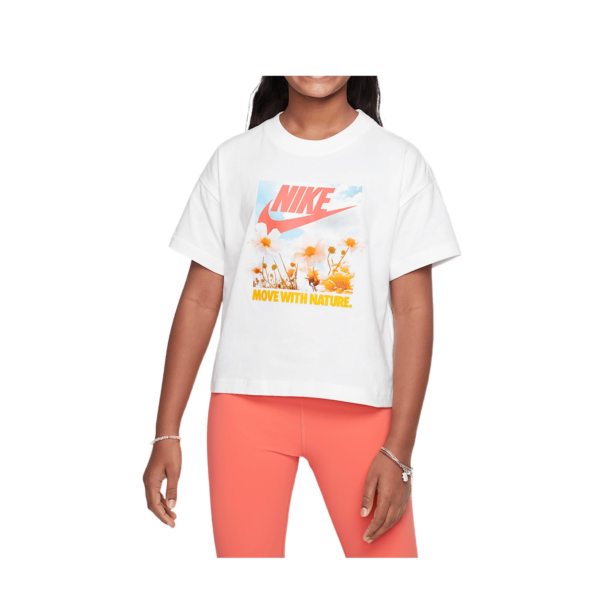 Nike Sportswear Big Kids' (Girls') T-Shirt (White, HM6311-100) Size Large