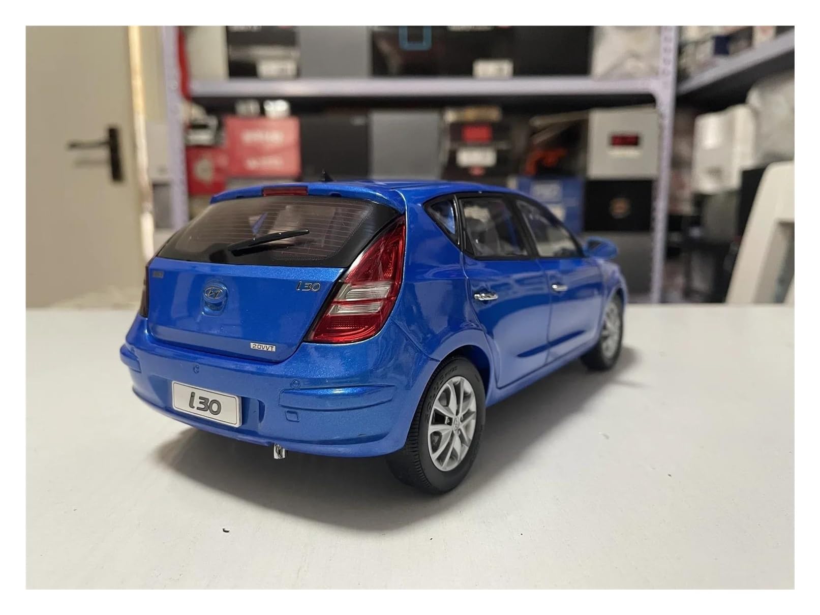 Metallo Scala Replica 1 18 Per Collezione Auto In Lega Blu Hyundai I30 2009 Di Pechino, Modello Statica Decorazione Souvenir Hobby Veicoli Giochi Set