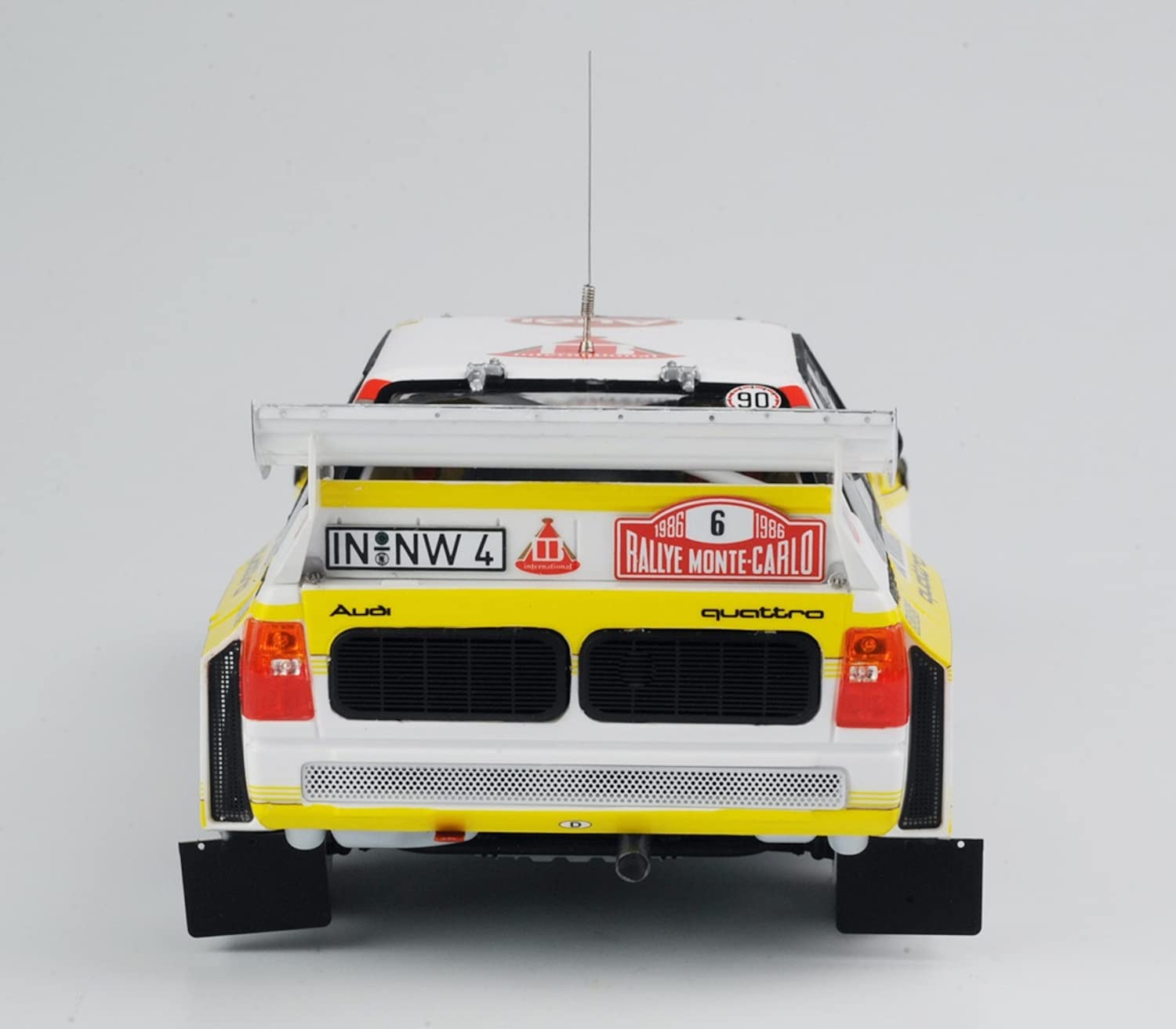 Beemax - audi sport quattro s1 - 1/24 - beemax bx24035 : Amazon.nl