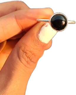 Black Onyx Ring| Minimalist Ring| Tiny Ring| Black Gemstone Ring| Everyday Wear Ring| Vintage Ring| Handmade Ring| Round Stone Ring| Vintage Ring| Dainty Ring| Daily Wear Ring| Cocktail Ring| Christmas Gifts