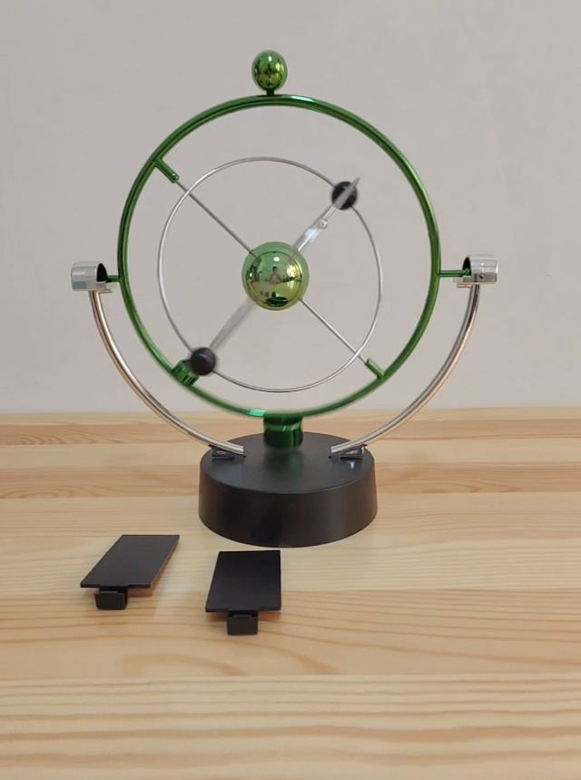 Amazon.com: ThinkTop Kinetic Art Asteroid, Educational Physics