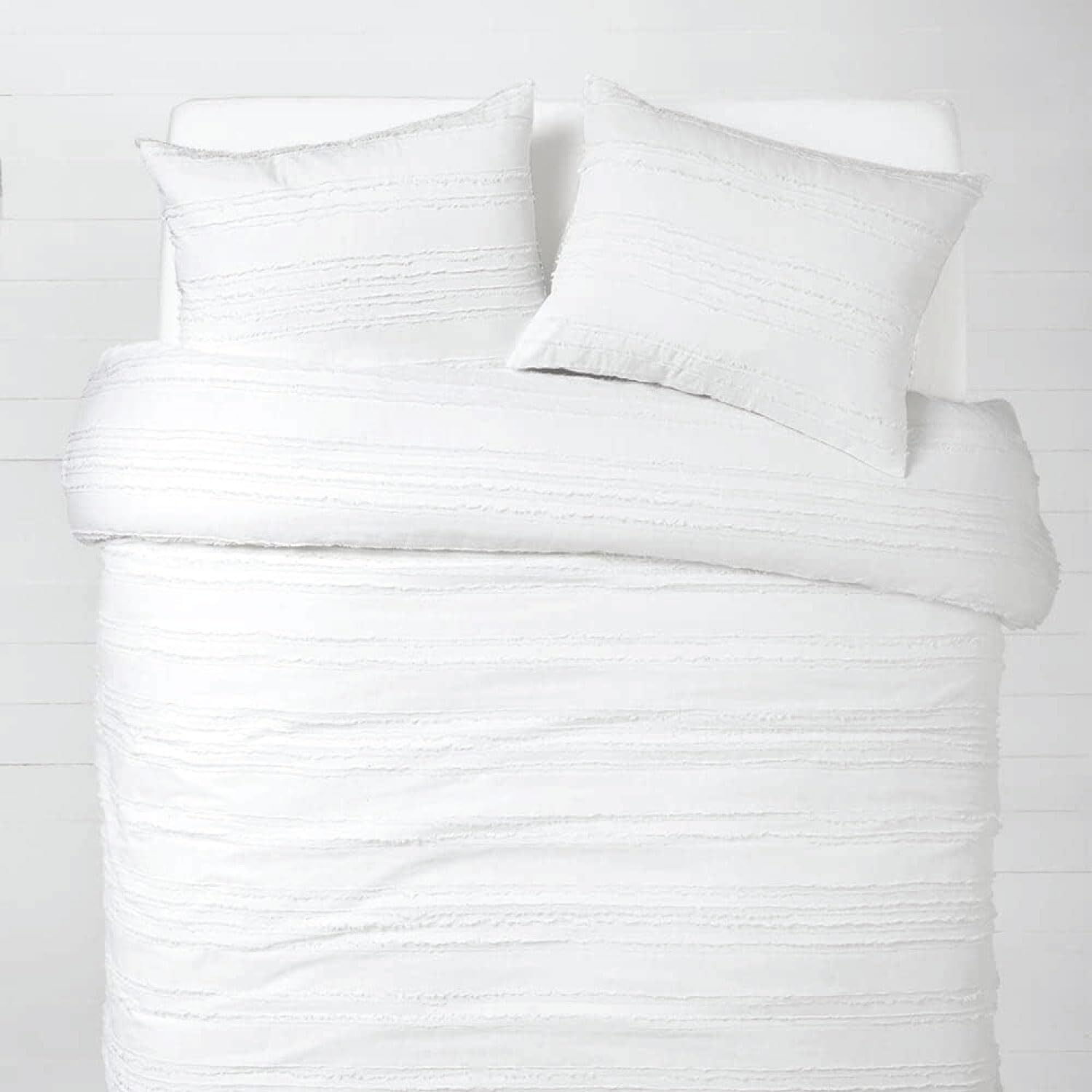 Twin XL White Comforter and Pillow Sham Set (2 Piece Set