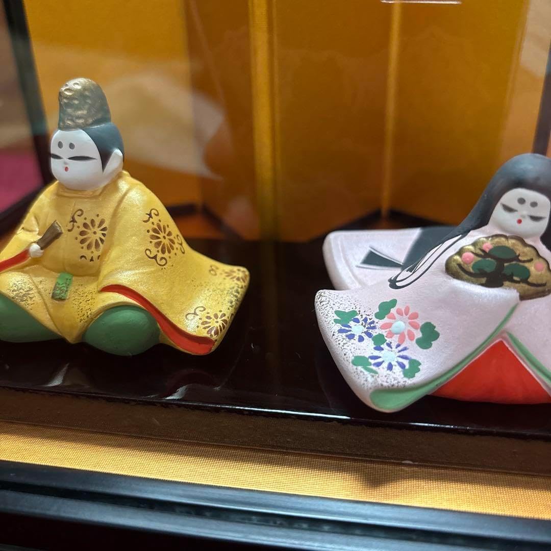 美品★親王飾★しあわせ雛★オルゴール付き　ひな人形　宝山作　ガラスケース飾り 美品☆親王飾☆しあわせ雛☆オルゴール付き ひな人形 宝山作 ガラスケース