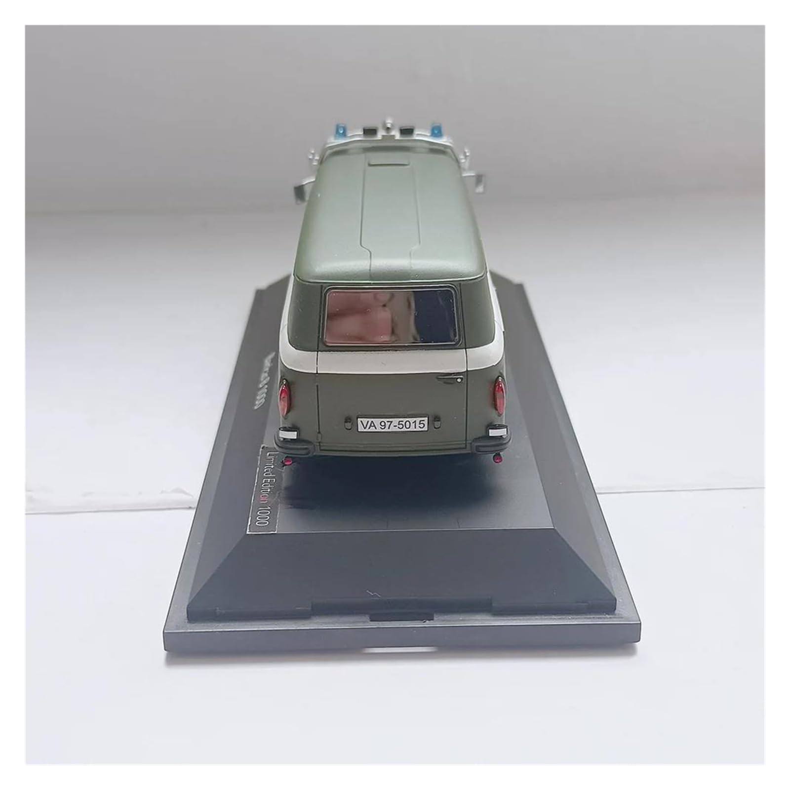 Metallo Scala Replica 1 43 Per Barkas B 1000 Modello Di Auto Statica Simulazione In Lega Arredamento Per La Casa Display Hobby Veicoli Giochi Set