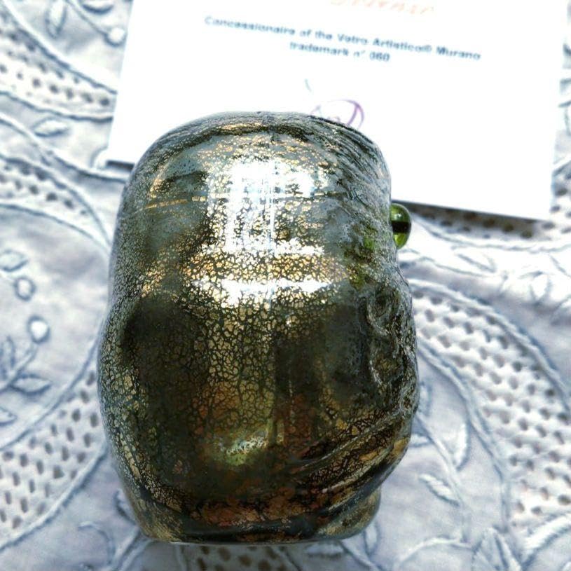 ムラーノガラス　置物　オーナメント　ふくろう　ゴールドグリーン　ベネチアンガラス Amazon.co.jp: ムラーノガラス 置物 オーナメント ふくろう