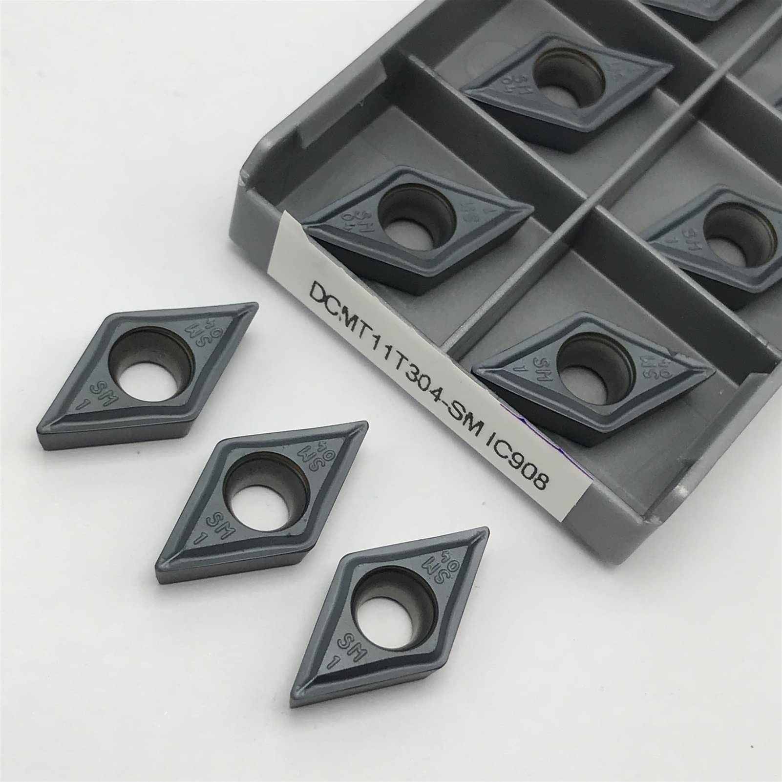 10 Inserts Tournage DCMT11T304 - Carbure, 20x6x4mm - Pour Usinage Métal Haute Dureté