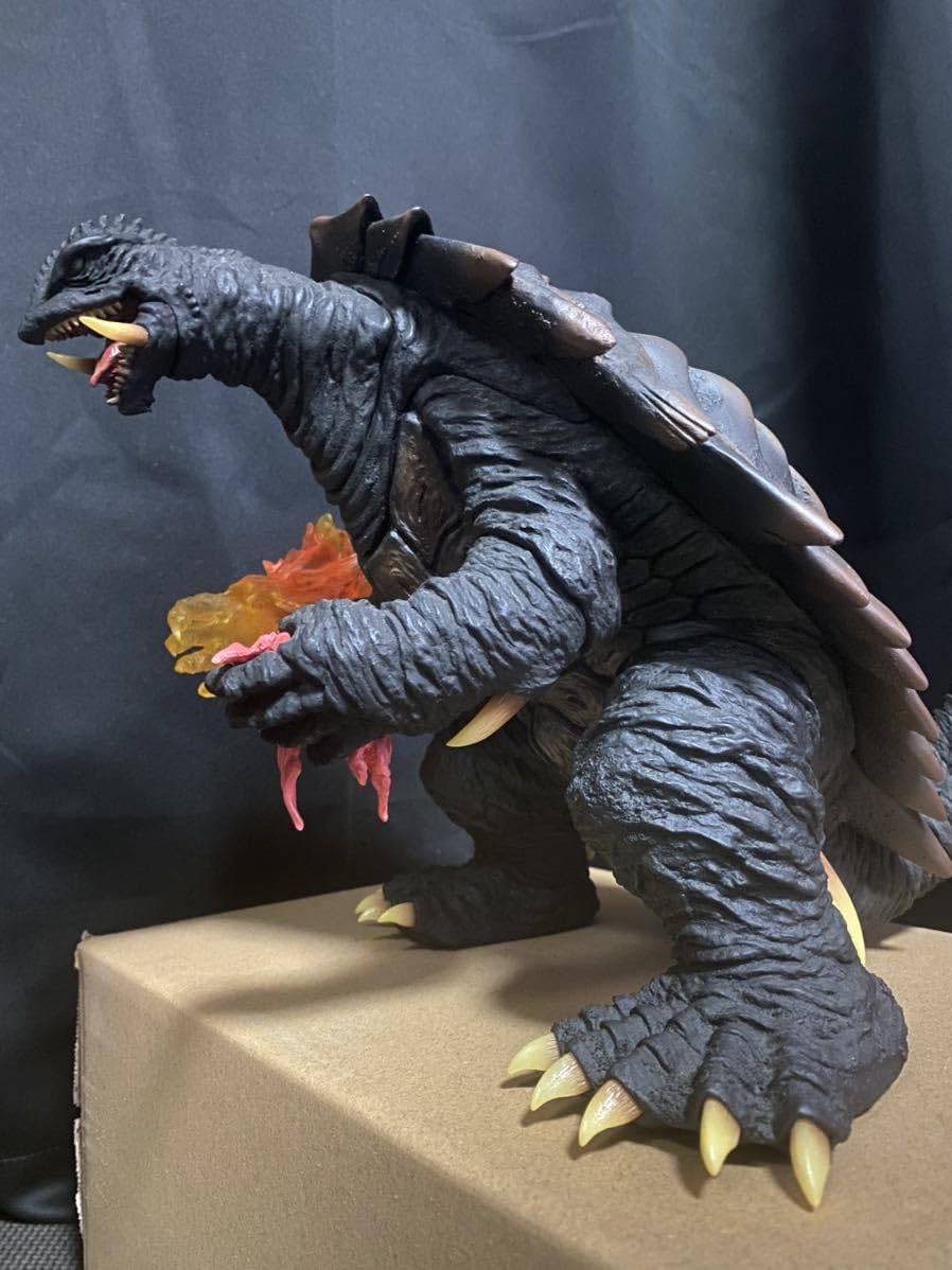 CCP ガメラ3（1999）ダメージ　ハイグレードver CCP AMC ガメラ3 (1999) ダメージ ハイグレードVer. (完成品