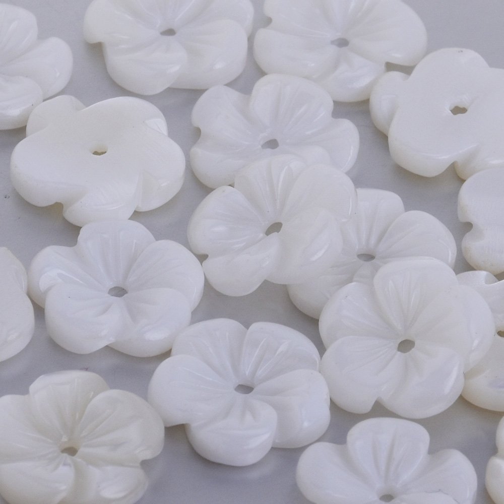 Rosebeading 12Mm White Natural Mother Of Pearl Flower Shell Beads Shell Charm Central Hole 1Mm Diy Jewelry Making,Sold 10Pcs/Lot