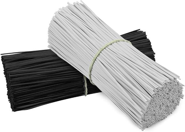 TANCUDER 400 PCS Plastic Twist Ties 15CM/6Inch Metallic Twist Cable Ties Cord Garden Plant Wire Ties Cable Wrap Organizer Reusable Fastening for DIY Cables Strapping and Fixing Bags, Black & White