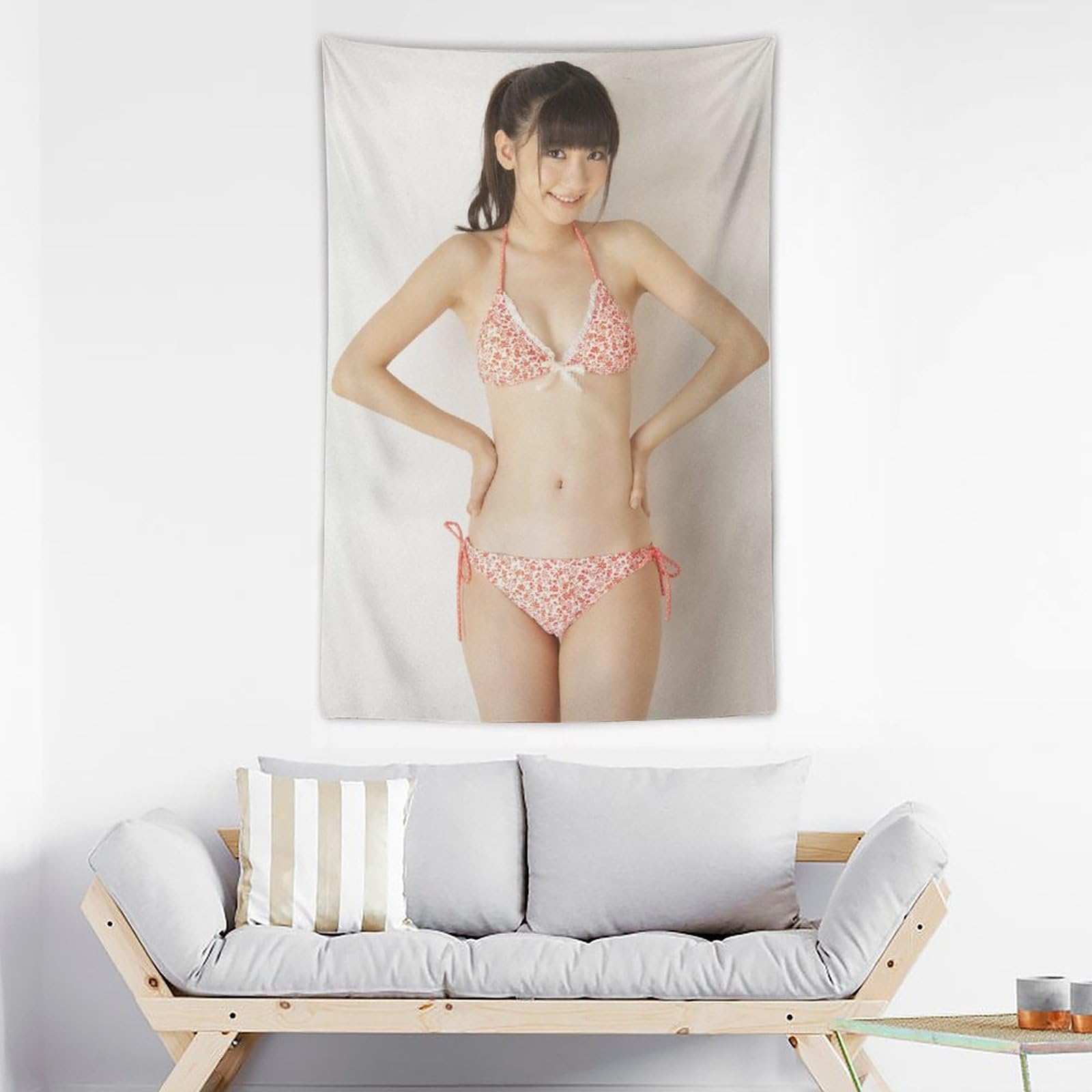 Amazon.co.jp: 柏木由紀（AKB48）最新グラビア含む水着画像