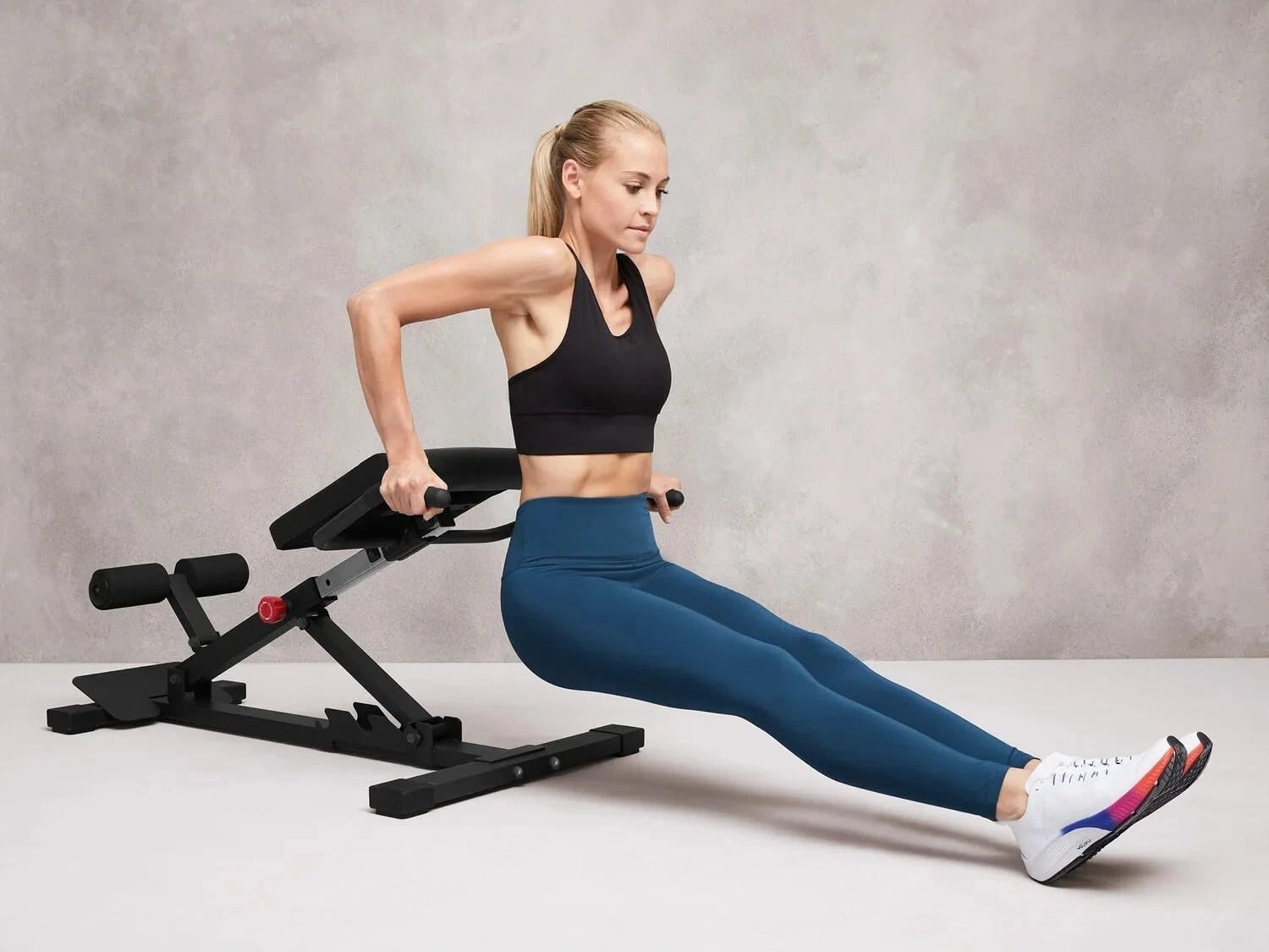 CRIVIT Multitrainer klappbar Kraftstation Dip Station Bauchtrainer Heimtrainer Fitnessgerät verstellbar Home Gym bis 130 kg