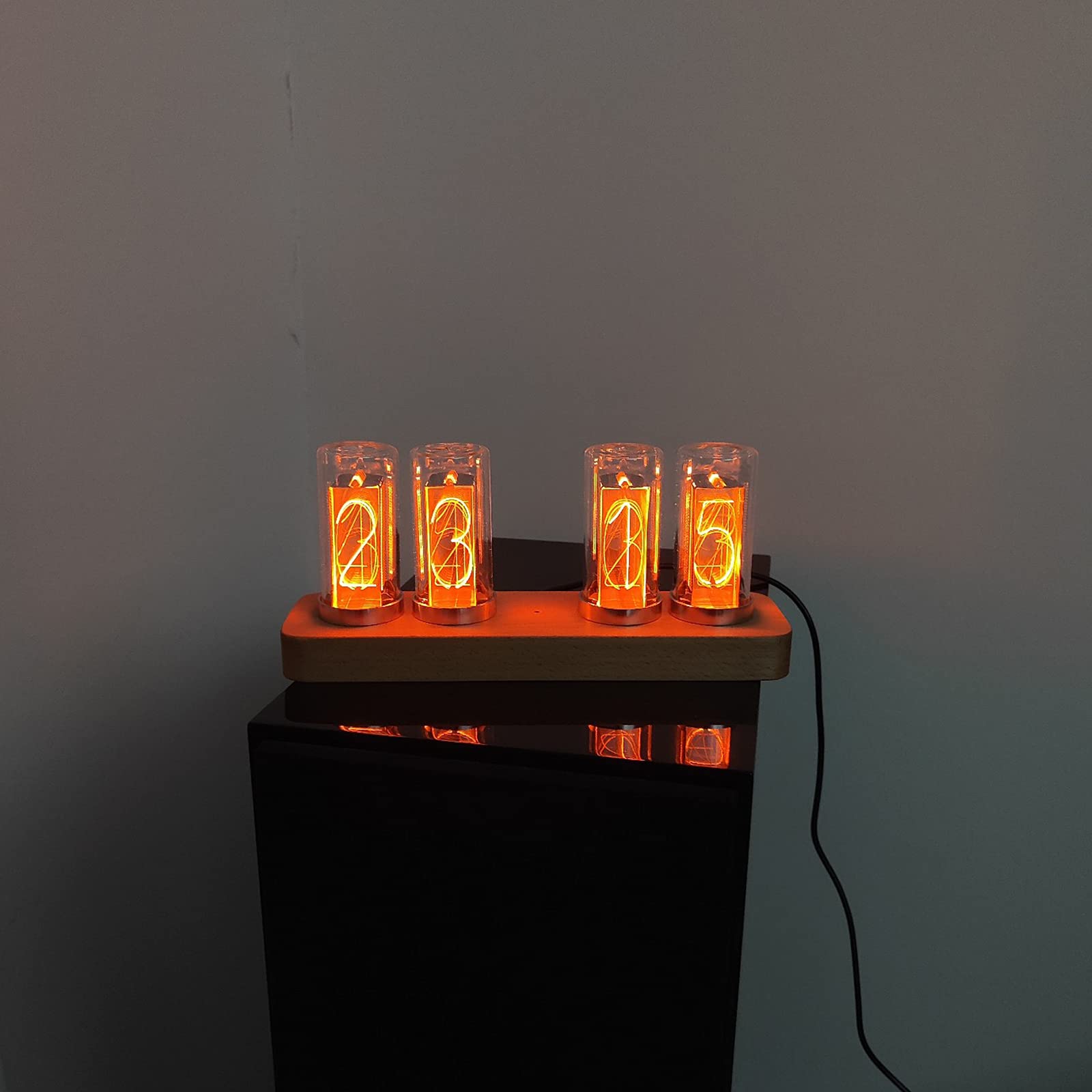 Cadeaux personnalisés,Horloge de Bureau électronique Lumineuse,Horloge numérique à LED,mémoire de Mise Hors Tension,9 Modes de couleur/16 Millions de Couleurs/luminosité