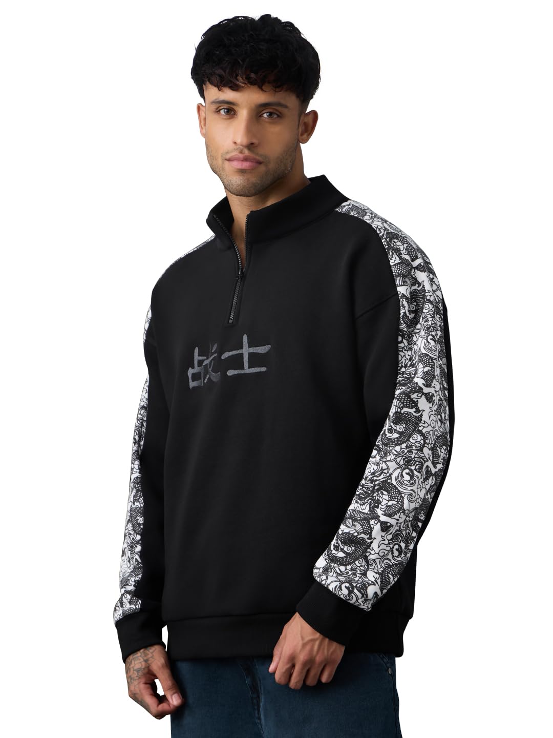 Mortal Kombat: Warrior Men and Boys Long Sleeve Mock Neck Black Embroidered Cotton Polyester Blend Breathable Quarter-Zip Oversized Sweatshirt-image-49