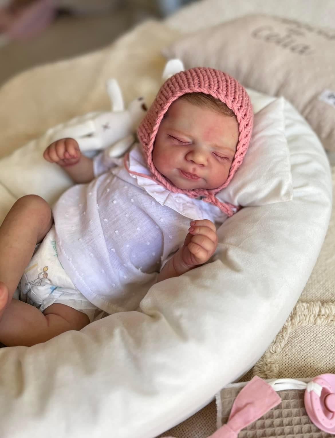 Anano Bébé Reborn Fille 19 Réaliste Mignon Bébé Poupée Fille Ferme Les Yeux Silicone Poupee Reborn Nouveau Ne Bebe Poupee F Amz