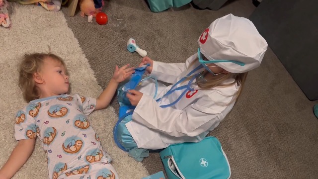 Lehoo Castle Malette Docteur Enfant, Vétérinaire Enfant en Bois, Ma