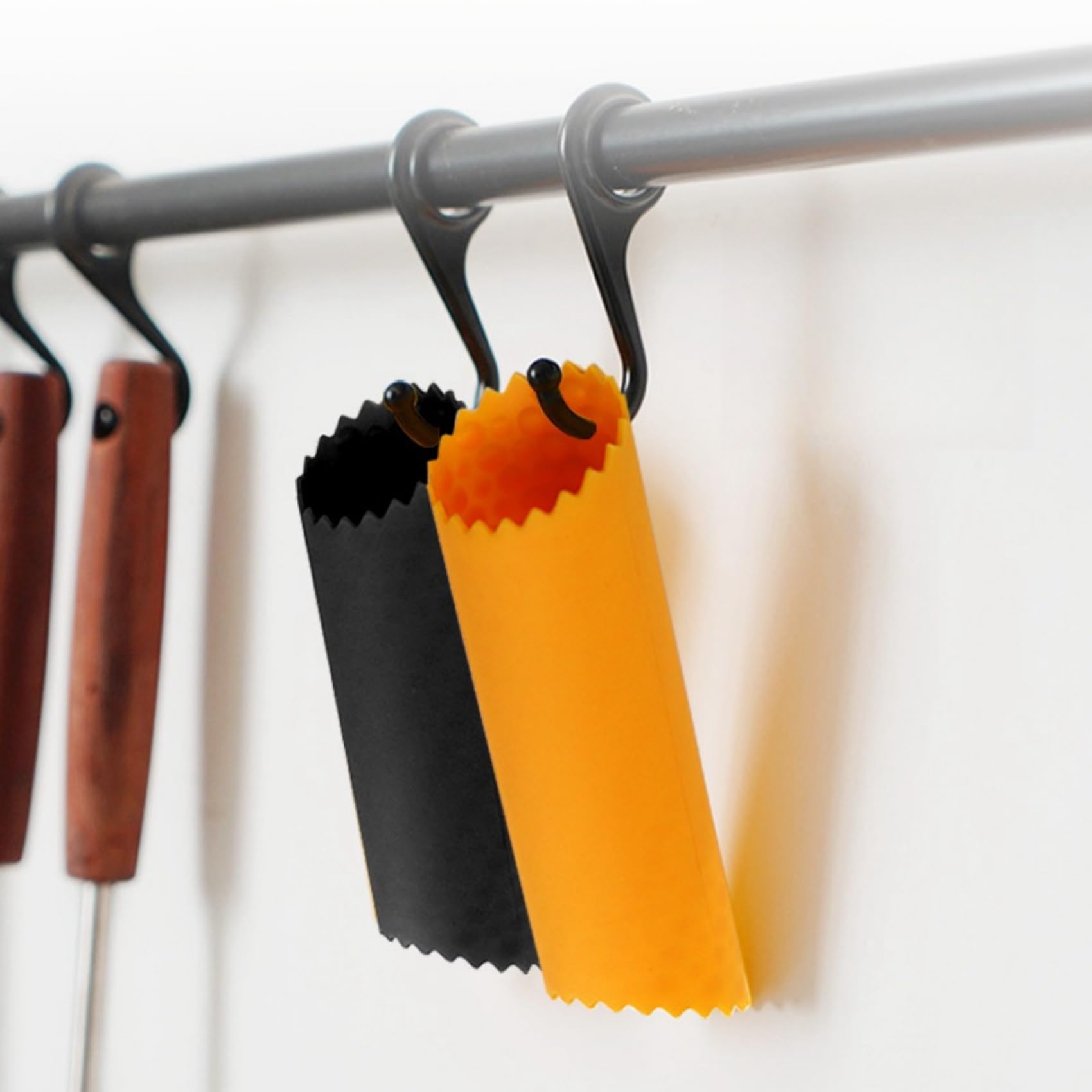 4 unidades de pelador de ajos, rodillo removedor de piel, fácil y rápido de pelar dientes de ajo con rodillo de tubo de silicona, herramienta de cocina para pelar ajo (rojo, 2 unidades, 7