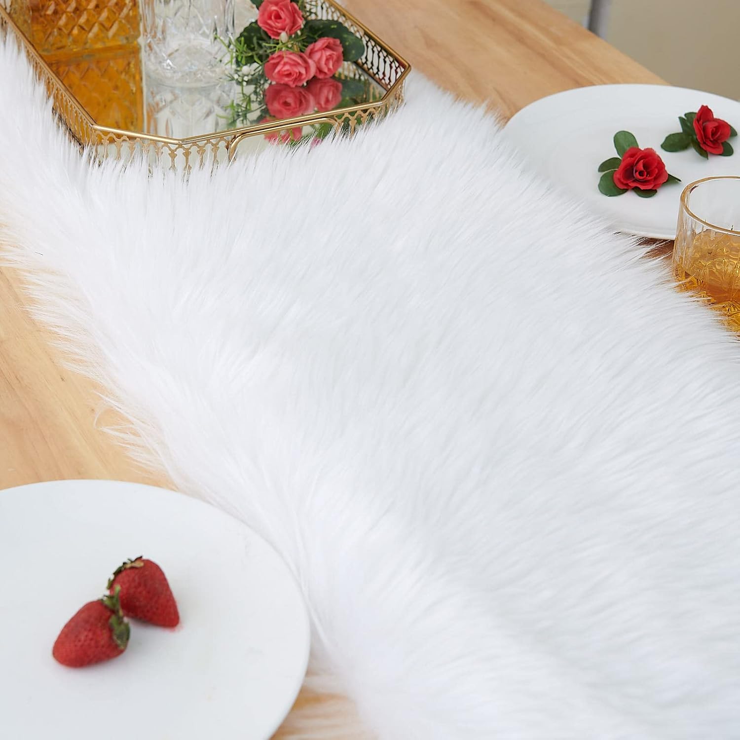 Faux Fur Table Runner White with Tassels, Fluffy Christmas Table Runners for Thanksgiving Home Dresser Dinning Table Decor 11.8 x 59.1 inch image 5