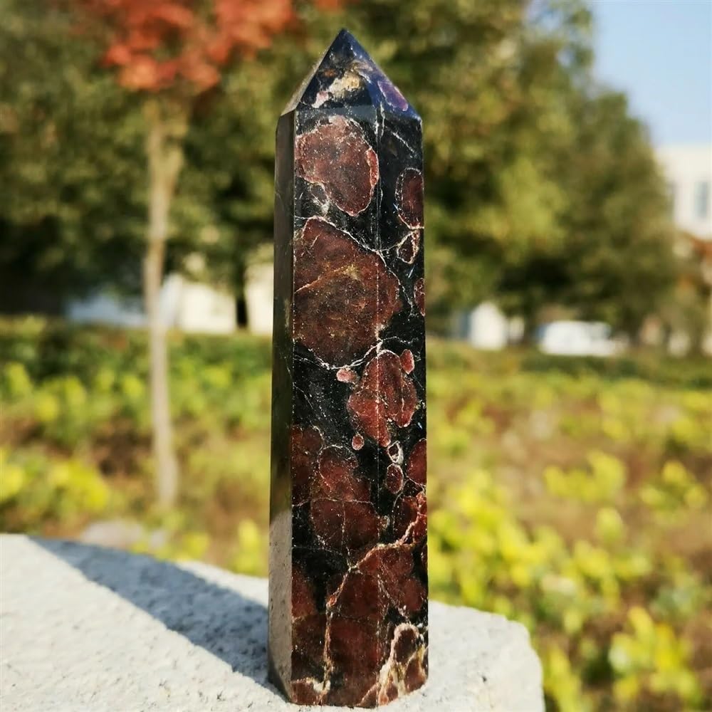 Meditations-Granat-Kristallstab mit Linienpunkten für Energieheilung und spirituelle Praxis, ideal für Chakra-Balancing und Fokusverbesserung