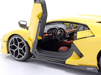 Amazon.com: MAISTO 1/18 - Lamborghini Revuelto - 2023 : Arts
