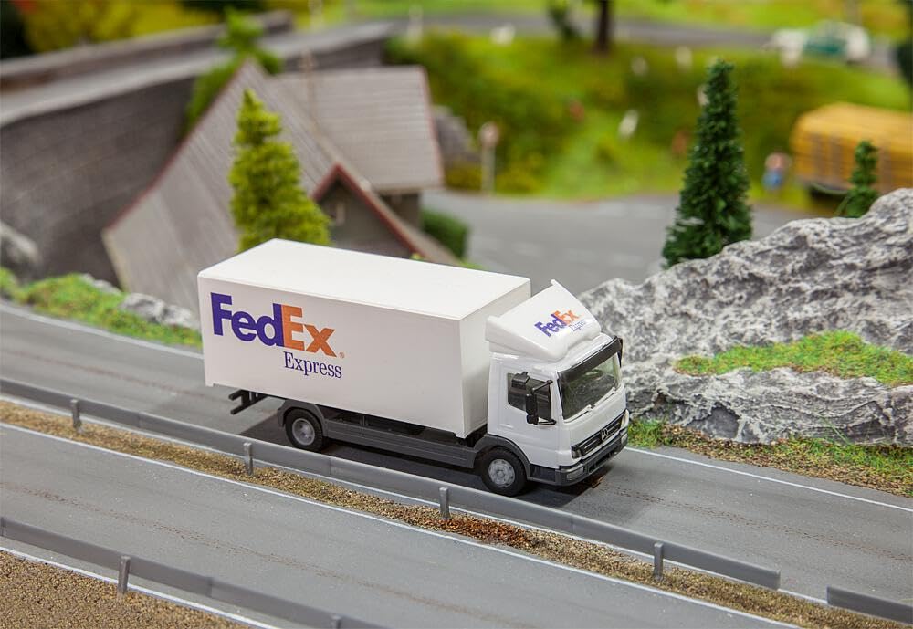 FALLER FA 161592 Truck MB Atego 04 FedEx (HERPA), Game