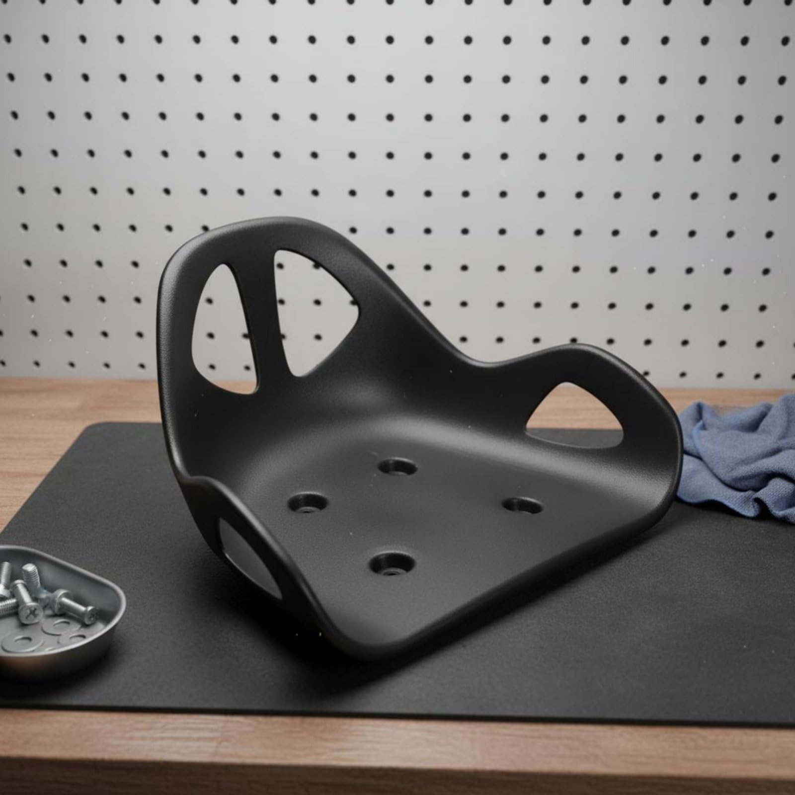 Slide-Trike Sitz Go-Kart, Kart-Sitzschale für Bastelprojekte und Werkstatt | Sitzfläche Ersatzteil mit Aussparungen | Ergonomischem Rückenlehnensattel | Pflegeleicht Sitzschale für Drift-Autos | Schwarz