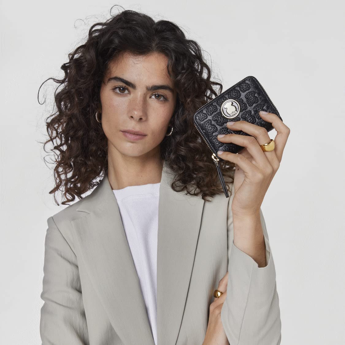 TOUS Monedero Mediano de Piel en color Negro, Para Mujer, Colección Sherton