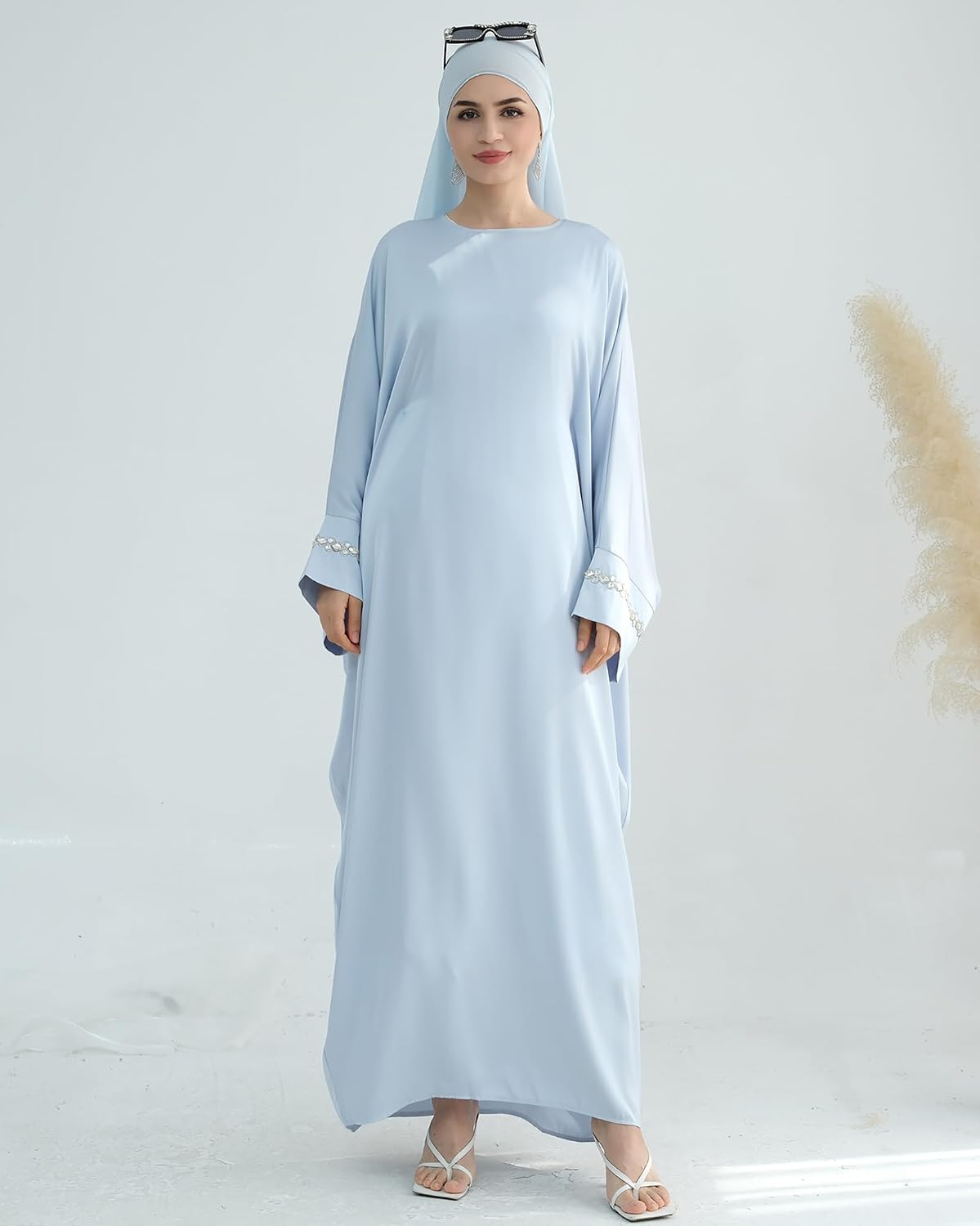 Solid Color Batwing Sleeve Abaya with Handcrafted Chain Beading, Hidden Waistband Modest Muslim Robe Prayer Dress