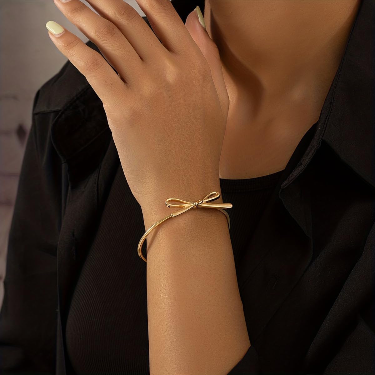 Golden Bow Bangle Cuff Bracelet for Women 18K Gold Plated Ribbon Bow Knot Adjustable Open Cuffs Wrist Bracelets Fashion Christmas Birthday Jewelry Gifts