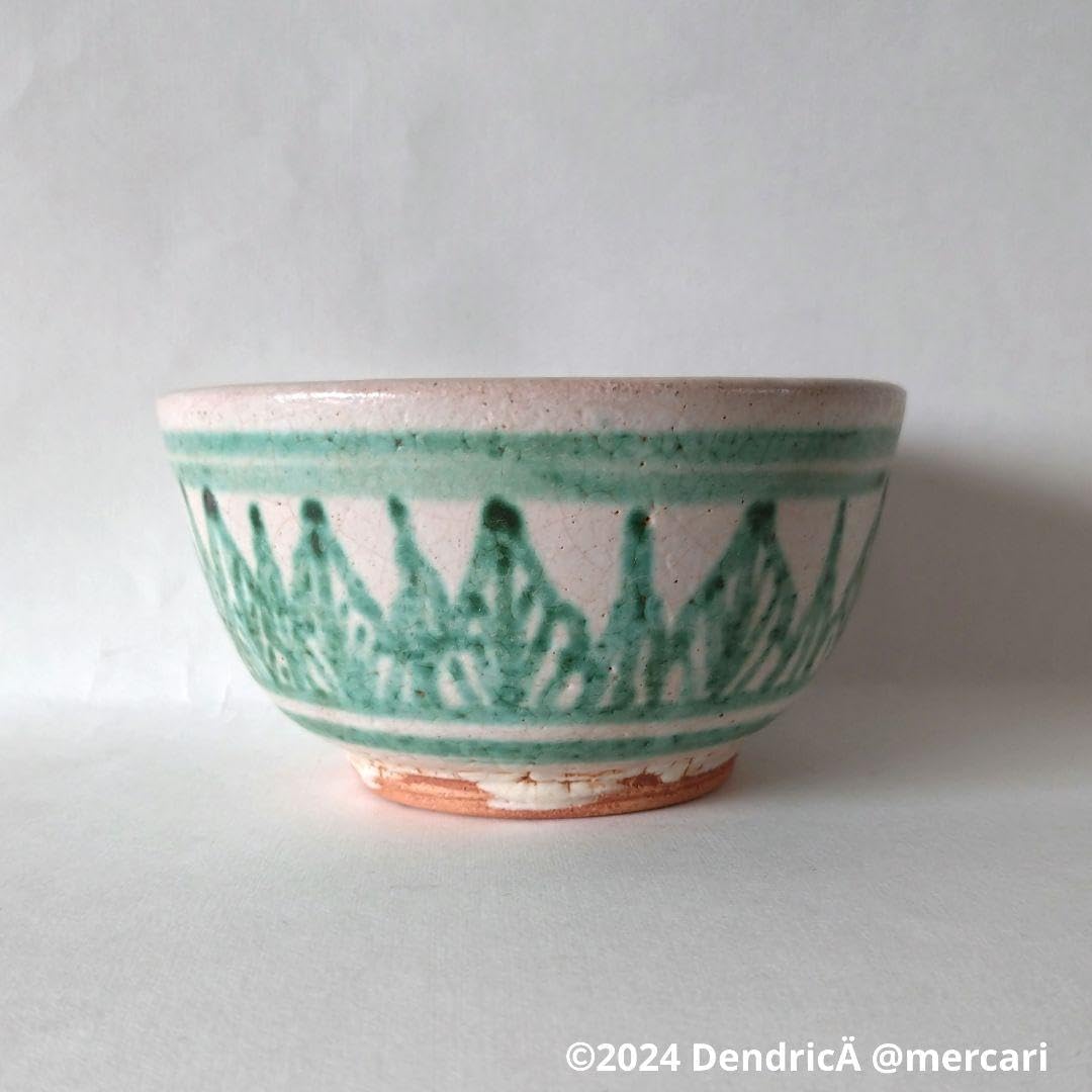 白釉緑彩碗① ミャンマー アジアアンティーク 小花彩 茶碗 【公式通販】