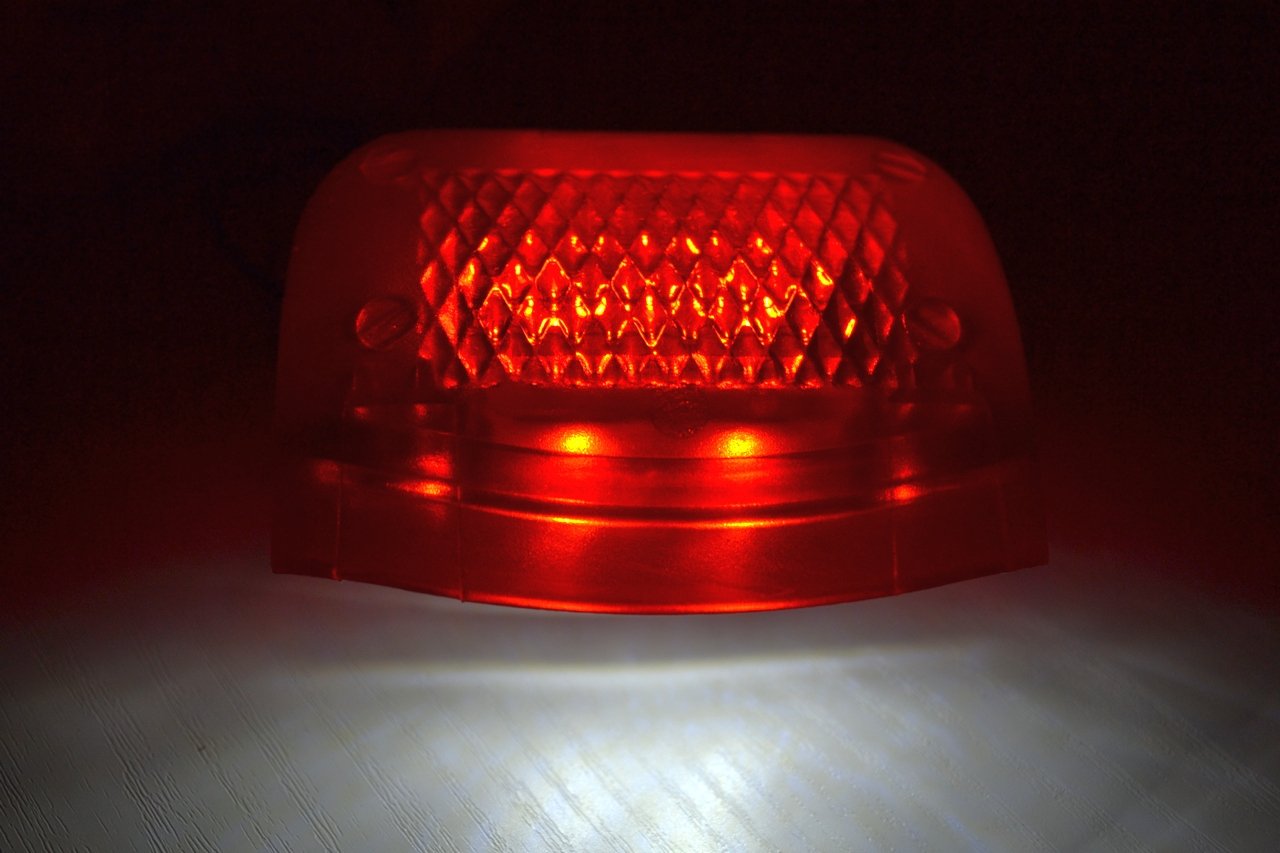 4 X LED Lampes de plaques d'immatriculation arrière + Marker lamps pour camion remorque Chassis Bus caravane double fonction