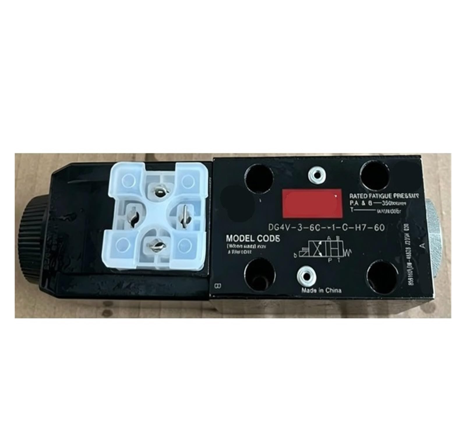 EGTDSFGJA DG4V-3-0B-M-U-H7-60 Solenoid Directional Control Valve