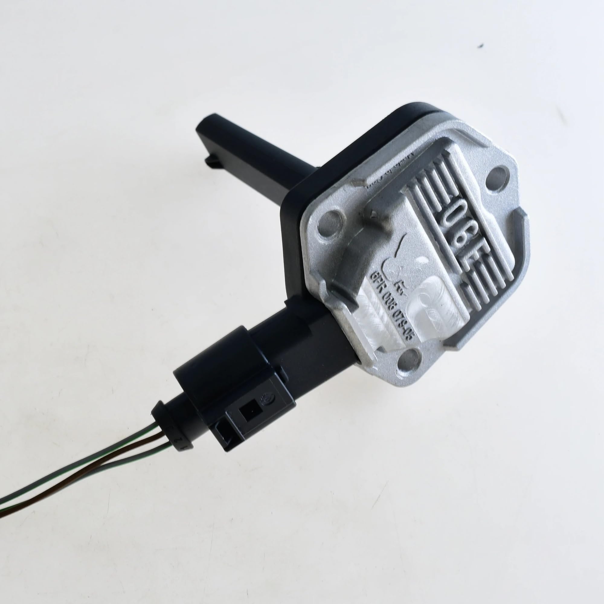 Alarma de nivel de aceite bajo Sensor de nivel de aceite de coche + enchufe apto para Plo apto para A1 A3 A4 Q3 Q7 TT 06E907660 6PR008079-05