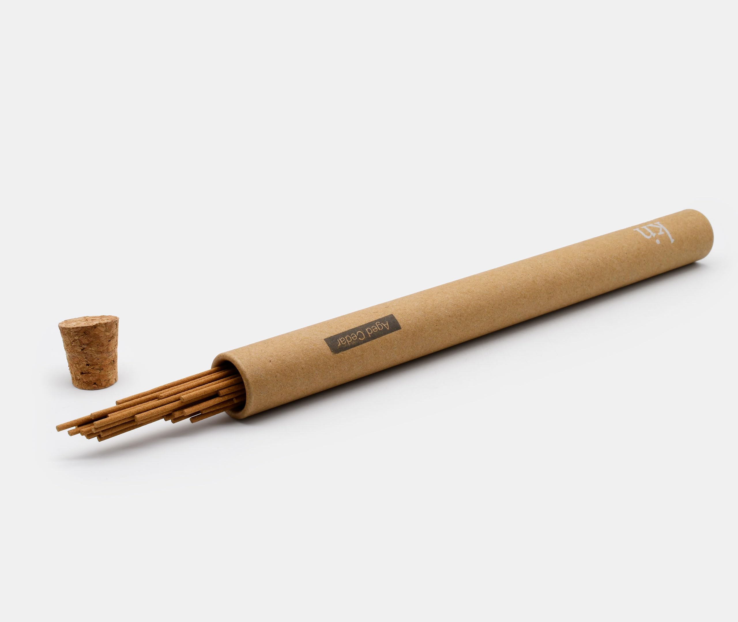 Zen Minded KIN cedr postarzany – wysokiej jakości chińskie kadzidło z naturalnego drewna cedrowego, 21 cm, patyczki do medytacji, aromaterapii i jogi