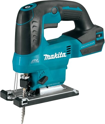 Makita XVJ04Z saw