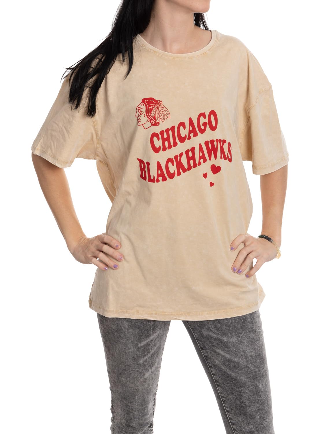 Calhoun NHL Womens Oversized Loose Fit Drop Shoulder Vintage Style Acid Wash Crewneck Short Sleeve T-Shirt (Chicago Blackhawks, Large/X-Large)