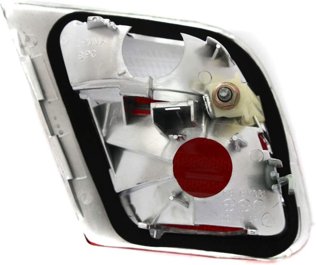 For BMW 325Ci / 330Ci / M3 Convertible/Coupe Tail Light Assembly 2001 2002 2003 Passenger Side Inner | Clear and Red Lens BM2883102 | 63218364728