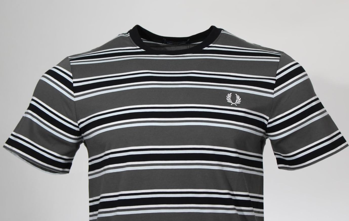 Fred Perry Camiseta de cuello redondo para hombre M6557