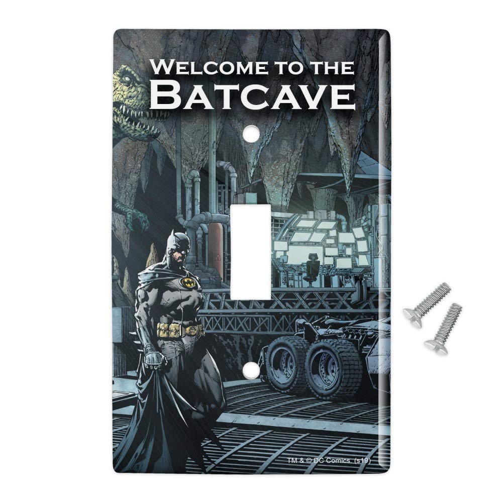GRAPHICS & MORE Batman Welcome to The Batcave Plastic Wall Decor