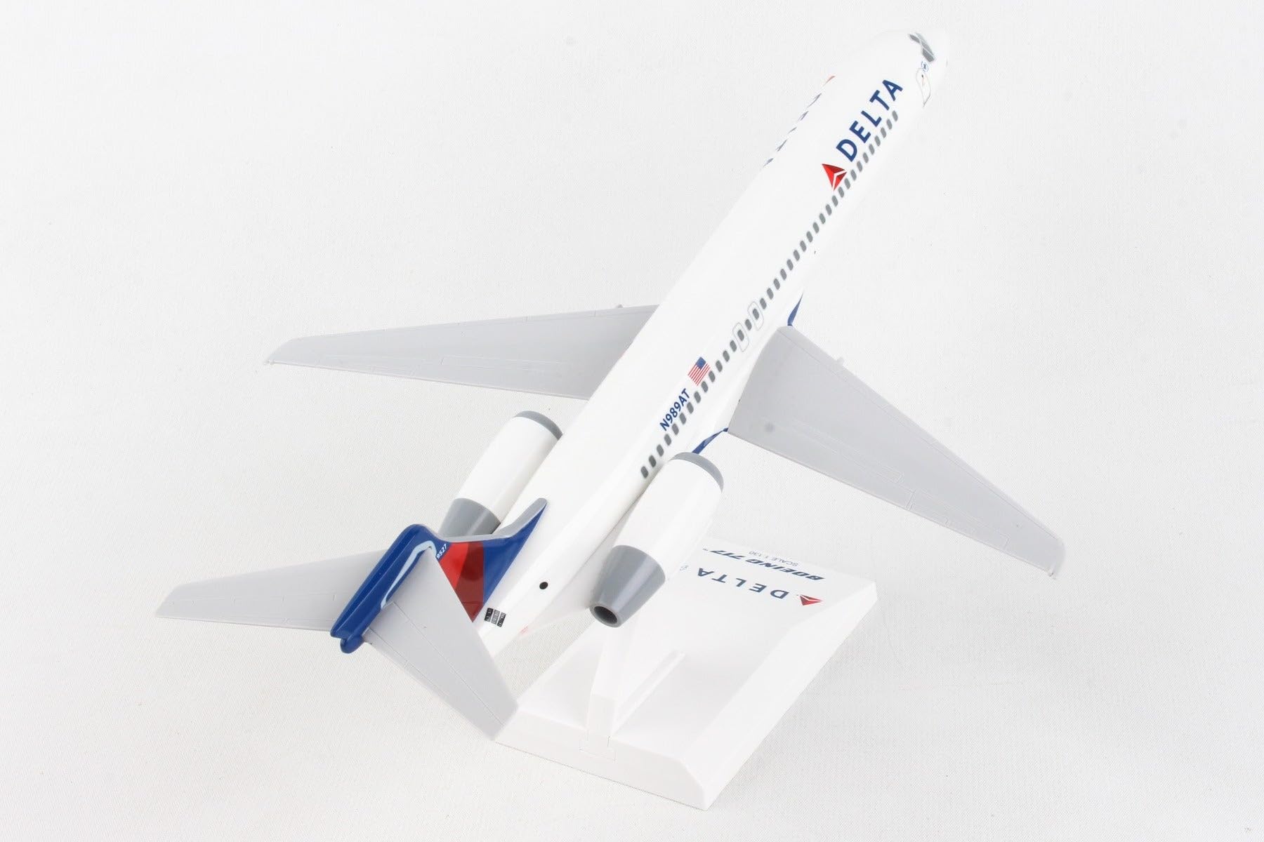 SkyMarks Delta 717 Airplane Model - Collectible! -5 SkyMarks Delta 717 Airplane Model - Collectible! -5