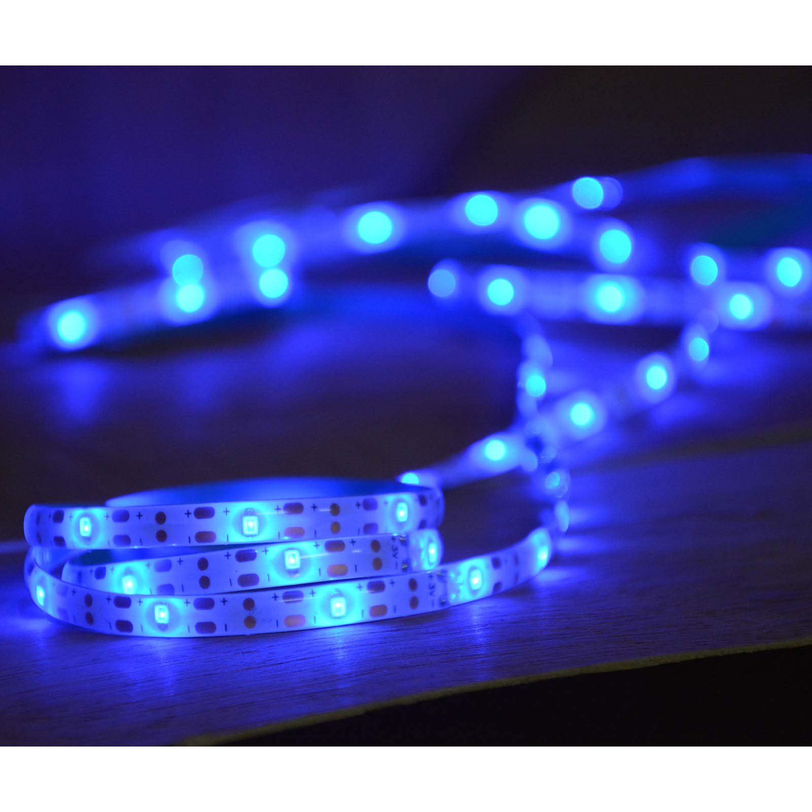 Tira de luces LED solares para exteriores, color azul, funciona con energía solar, flexible, impermeable, 8 modos, 180 luces LED para jardín, porche, cenador, camino, hogar, patio, sombrilla y patio