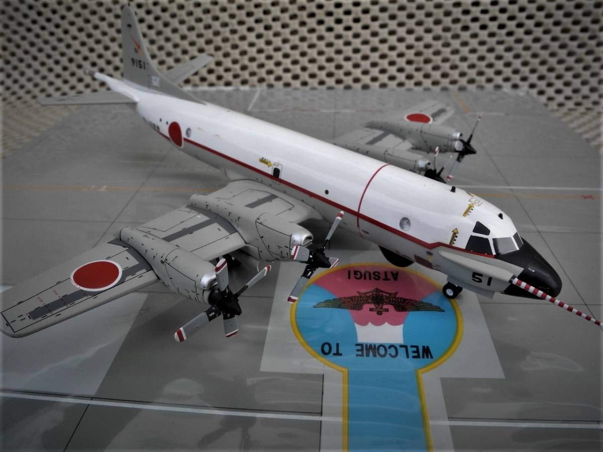 Amazon.co.jp: 全日空商事 1/200 UP-3C 海自 厚木 51空 対潜哨戒機
