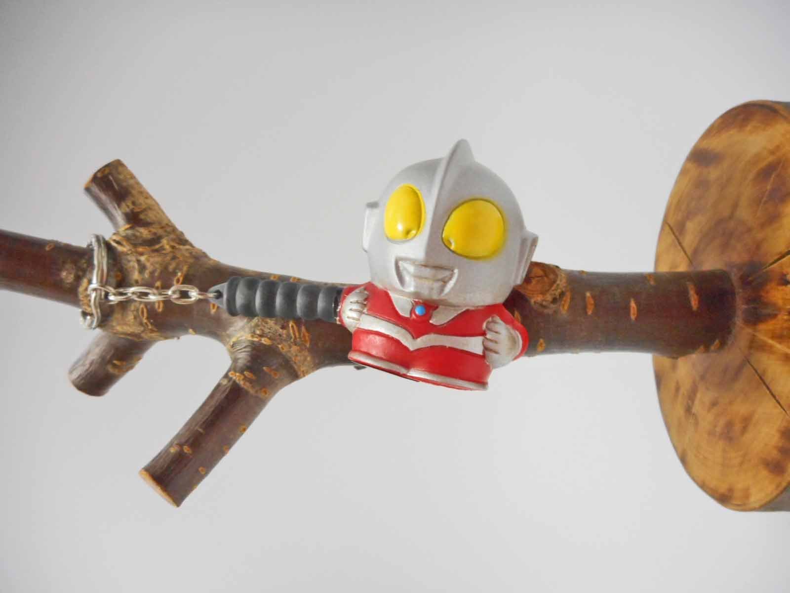 Amazon.co.jp: ウルトラマン キーホルダー ハンマータイプ 1個