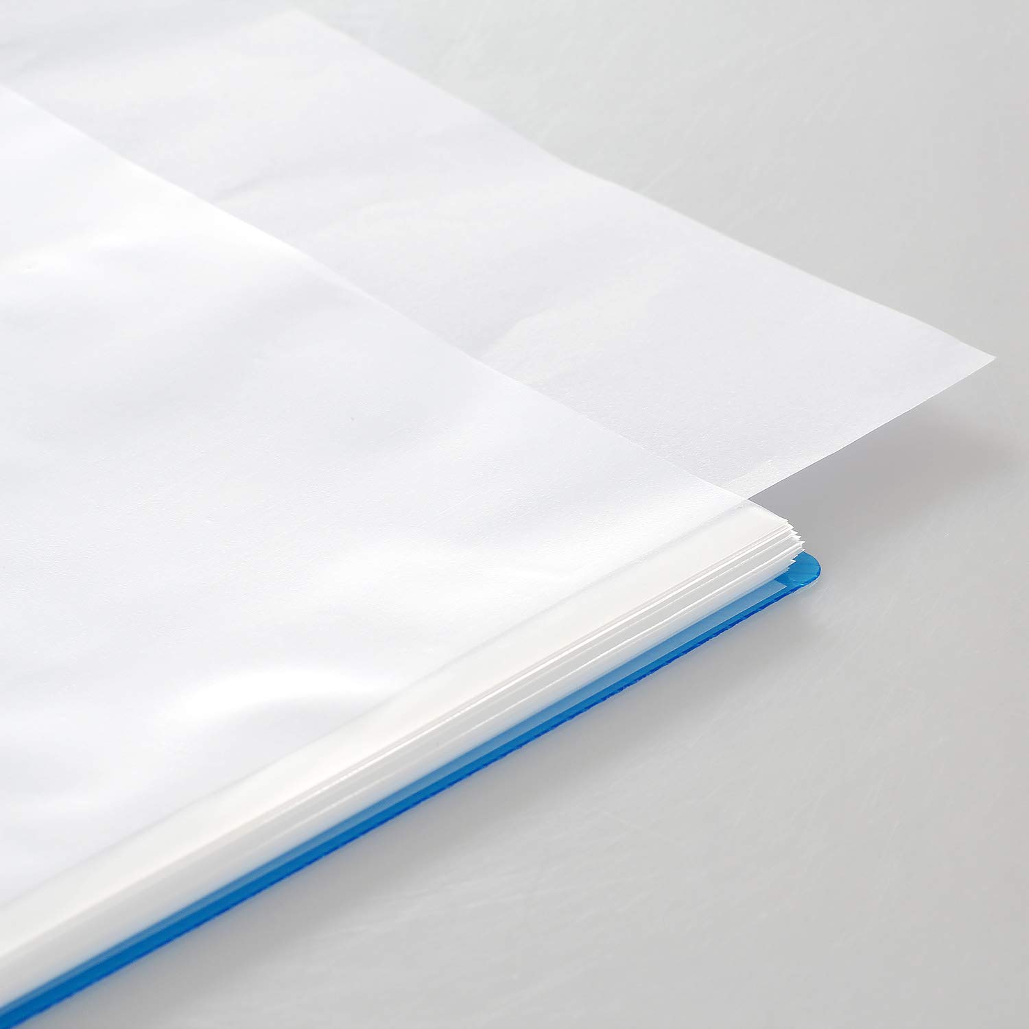 TUKA-i-AKUT 4pz A4 PP Portalistino con Rilegatura Anelli, Buste Trasparenti, Per Presentazione e Archiviazione di Documenti, Libro di Presentazione a Spirale, Set di 4 in 4 colori, TKD8029 bunt
