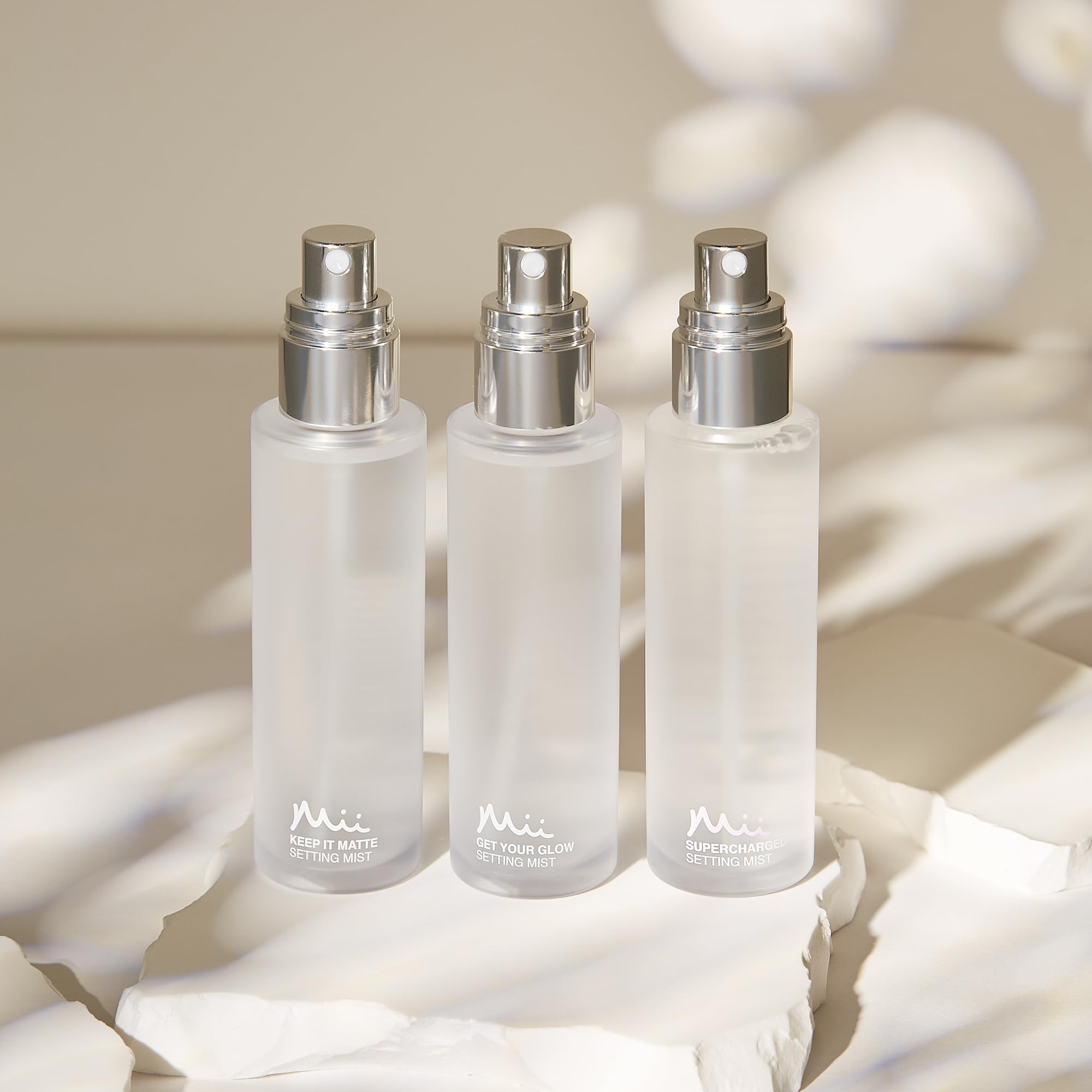 Mii Cosmetics Supercharged Make-up-Seting-Nebel