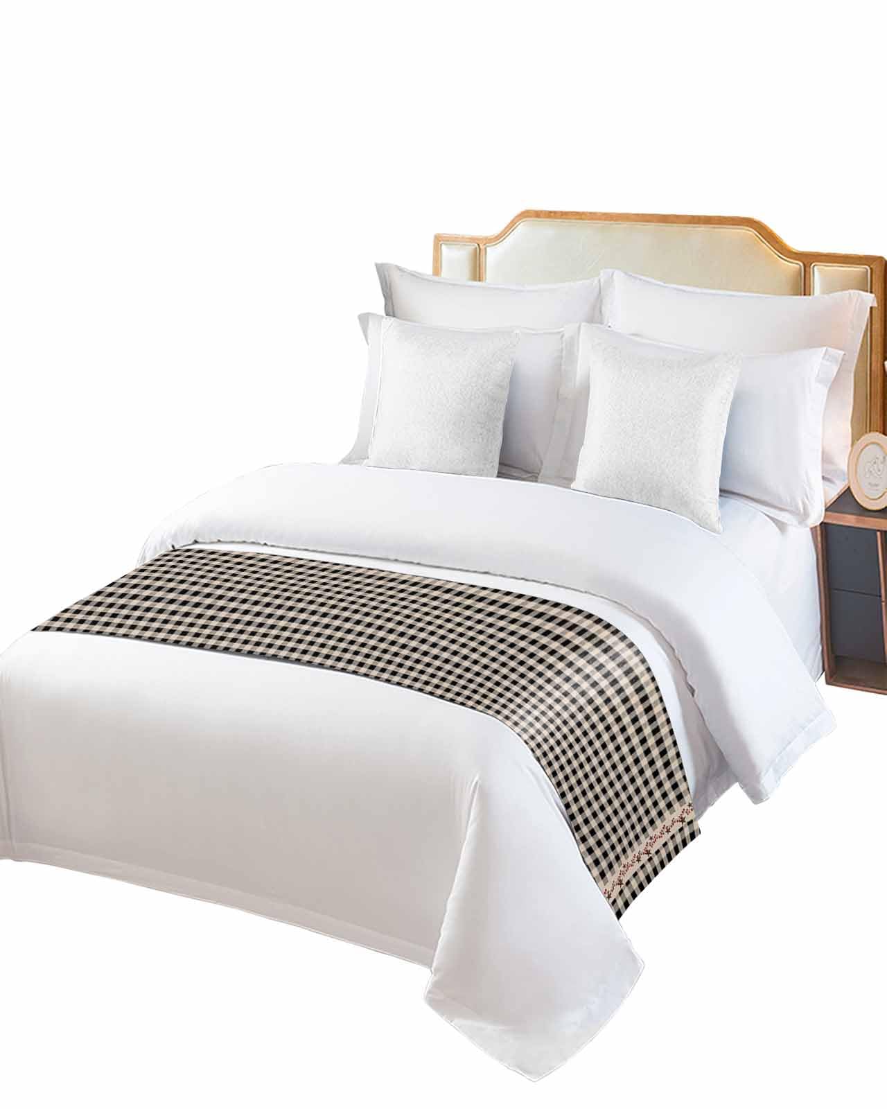 Twin Bed Runner Western Star Berry on Vintage Bedding Runner Scarves Decorative Bed Scarf, Black Checkered Plaid Soft Bed Runners for Bedroom Hotel Wedding 71x20IN